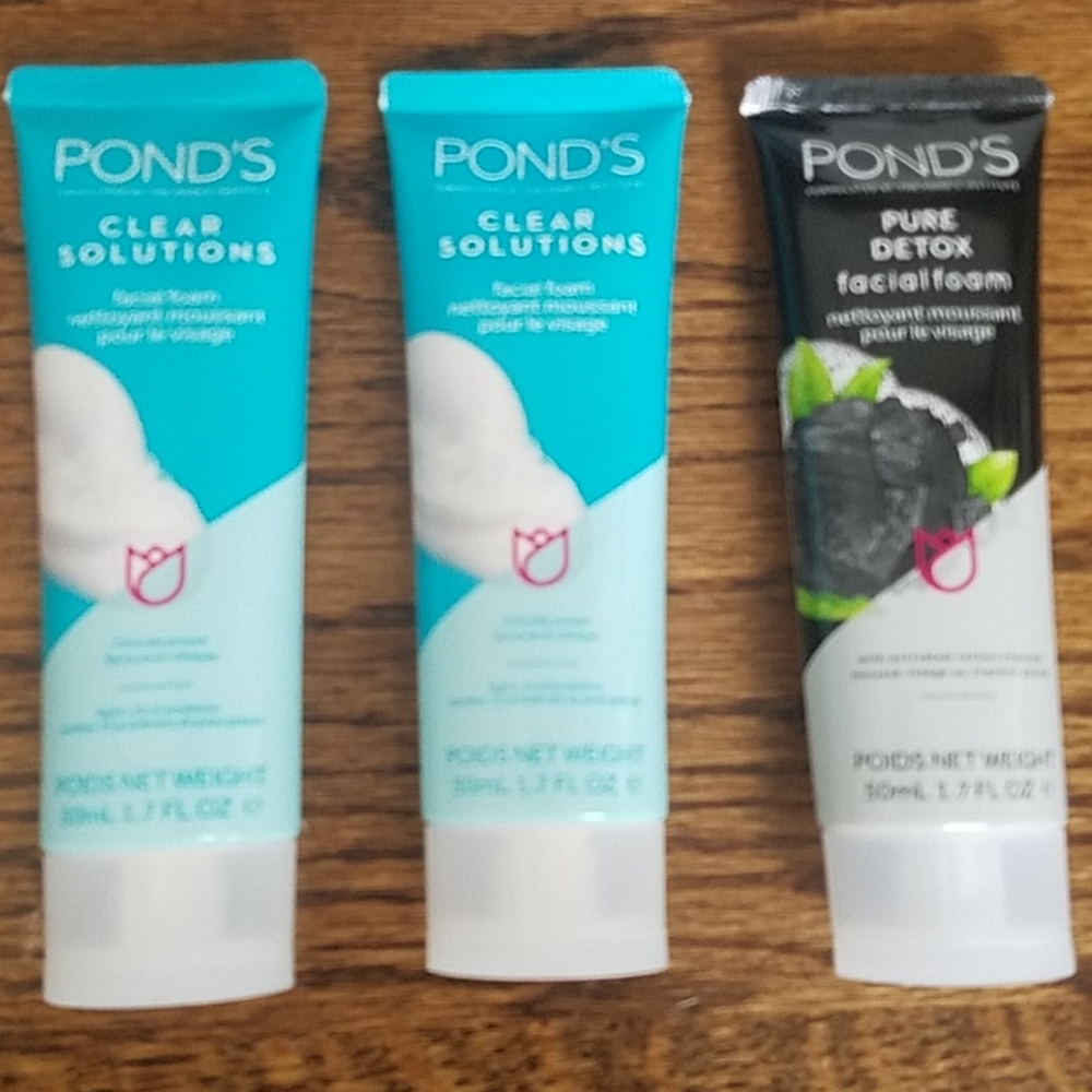 NWT Pond's travel set - Picture 2 of 3